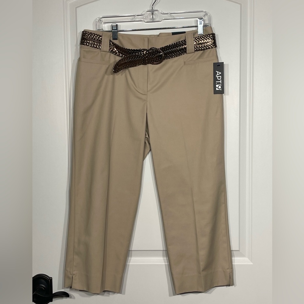 APT. 9 Tan Capri pants